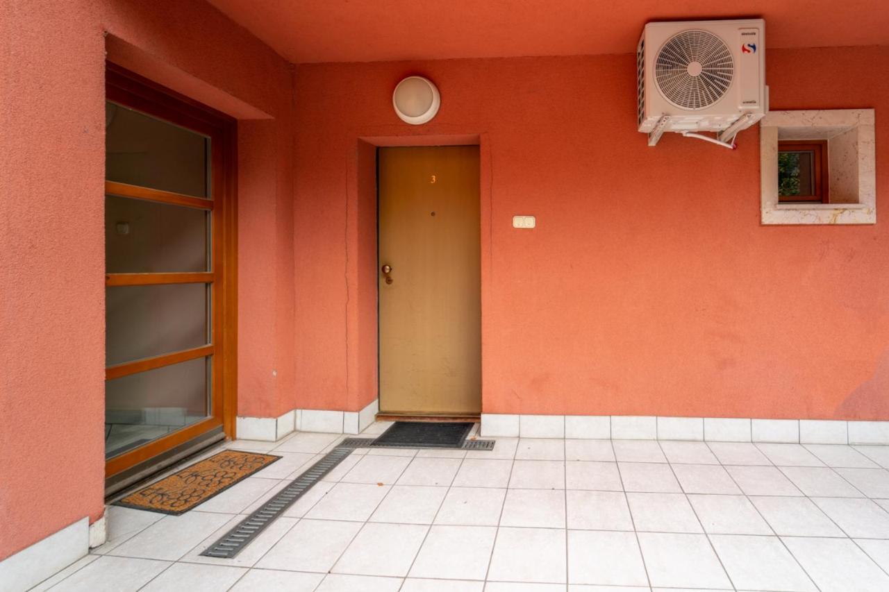 Romantic Studio Secret Garden Budapest Bagian luar foto