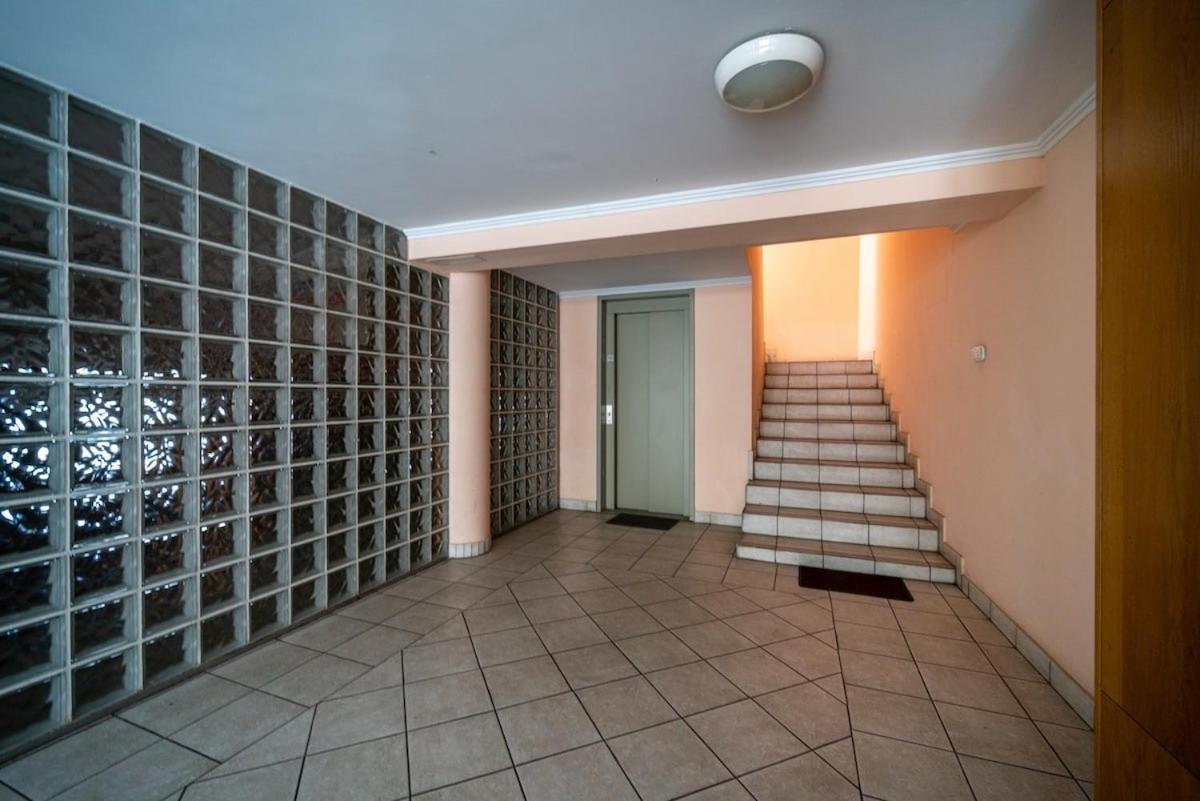 Romantic Studio Secret Garden Budapest Bagian luar foto